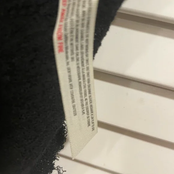 Free People Intricate Black Lace Blouse for any occasion, 🖤FINAL PRICE🖤 - Picture 4 of 7